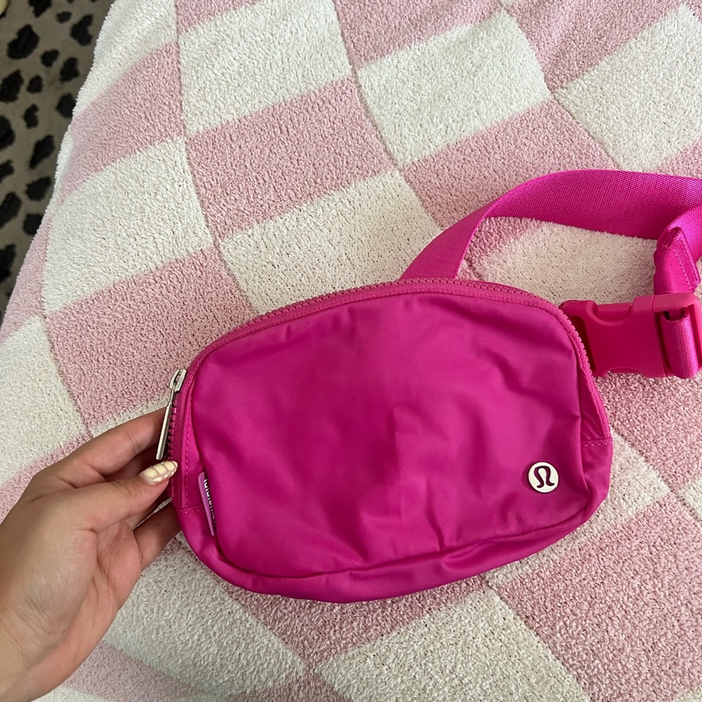 lululemon Belt Bag